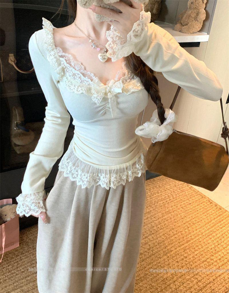 Chic Lace Patchwork Bow Tie Long Sleeve Plush Top for Autumn/Winter