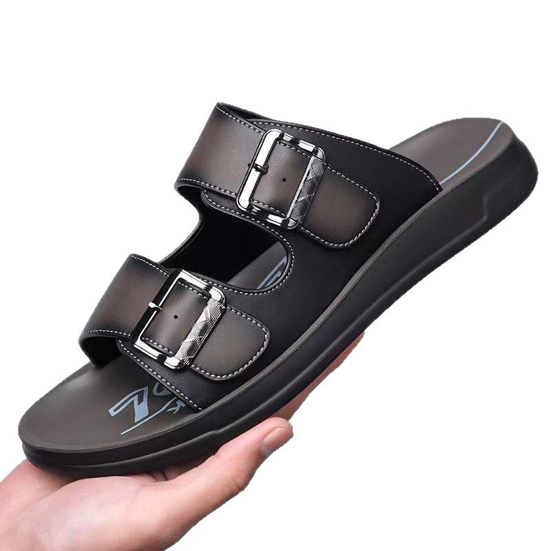 Fashion Summer New Designer Men‘s Slippers Solid Color Buckle Casual Beach Shoes Male Fashion Soft Sole Outwear Flip Flops Man
