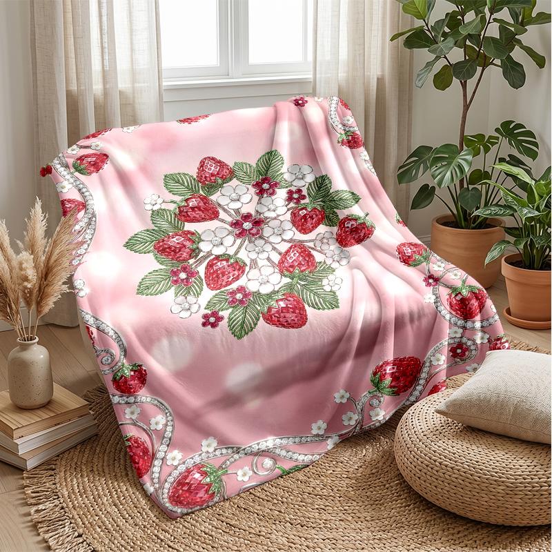 Strawberry Garden Pattern Theme Blanket Lightweight Warm Flannel Blanket Decorative Throw Blanket for Home Decoration