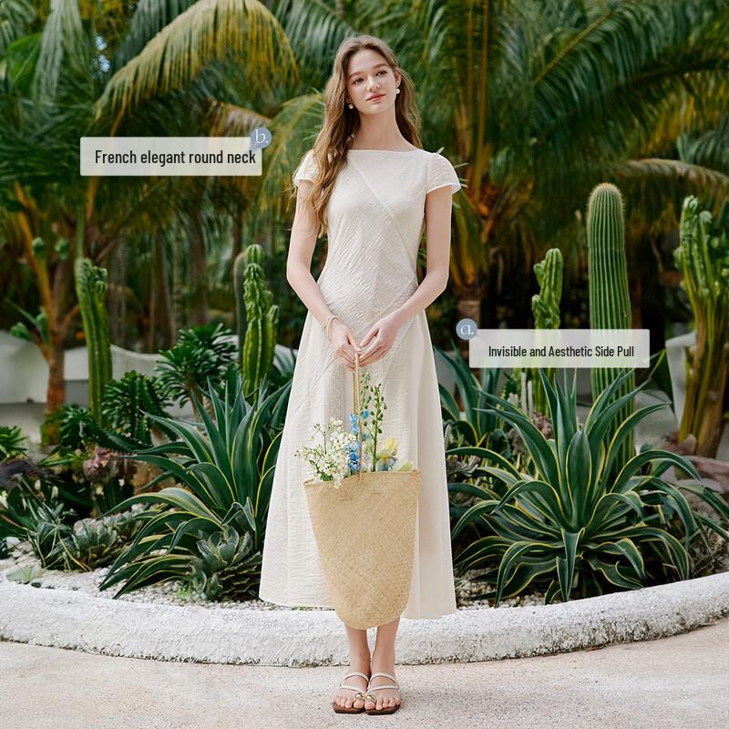 Xiangying French Style White Waist-Cinching Maxi Dress