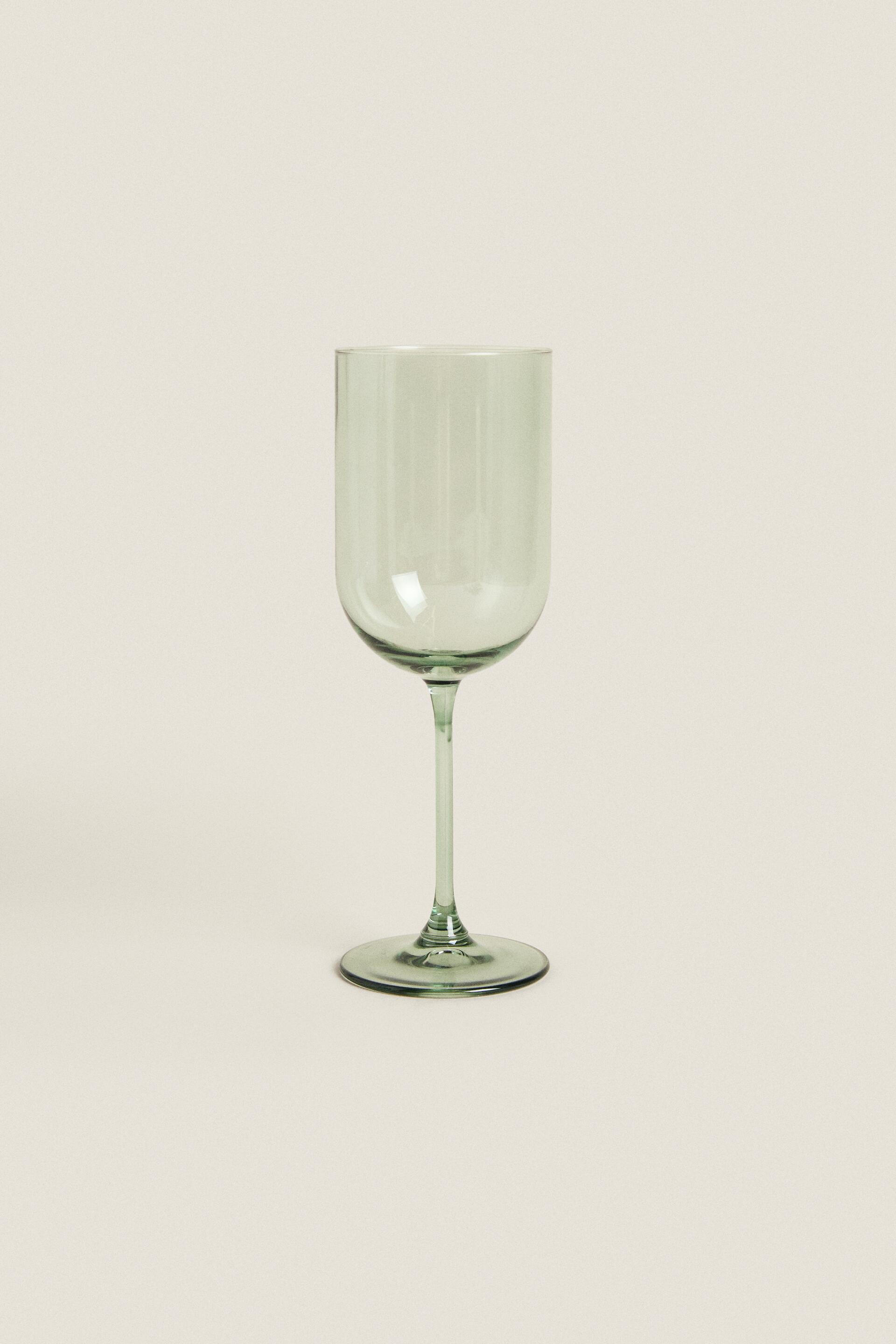 

СТАКАН ИЗ ЦВЕТНОГО СТЕКЛА