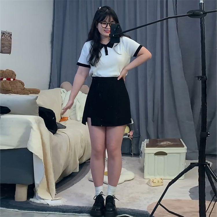 

Plus Size Black High Waist A-Line Skirt with Irregular Slit & Slimming Fit S for 85-95 jin
