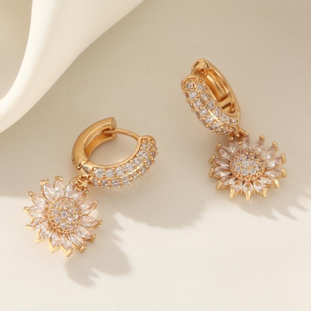 1 Pair Fashion Sun Flowers Dangle Earrings for Women Cubic Zirconia Jewelry Daily Wedding Party Accessories