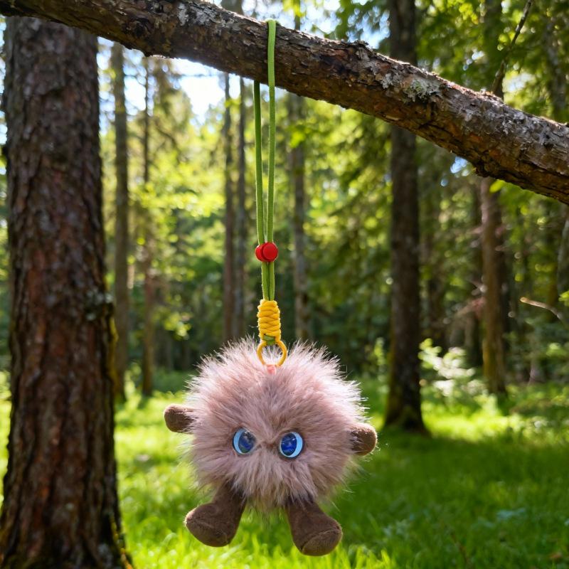 

High-End AI Emotional Plush Companion Pendant: Trendy, Stylish, and Highly Attractive Small Robot Ornament