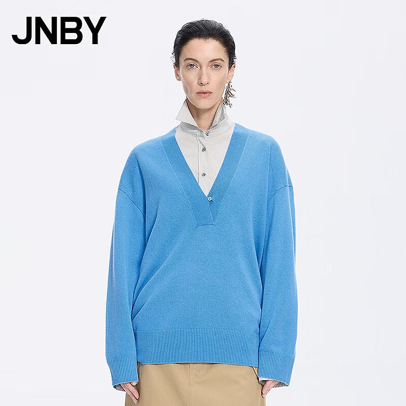 

JNBY V-Neck Pullover Sweater M