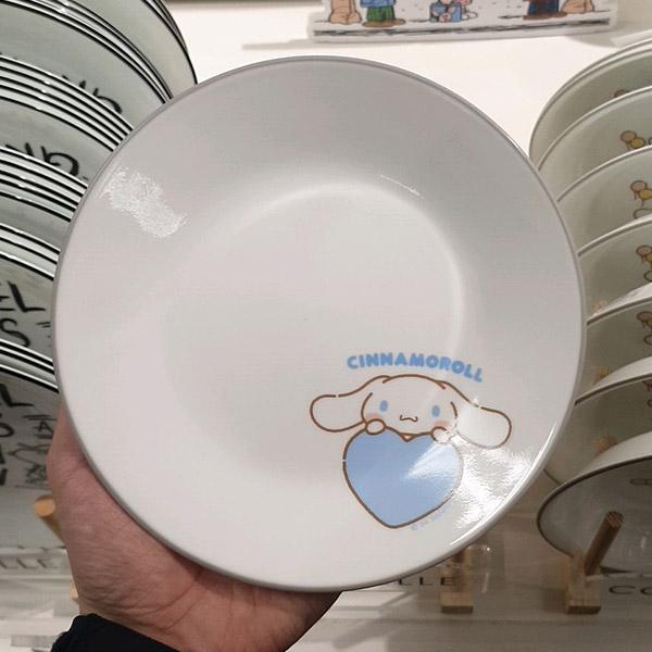 Corelle Cinnamoroll Round Serving Plate Small 17.1cm One thing
