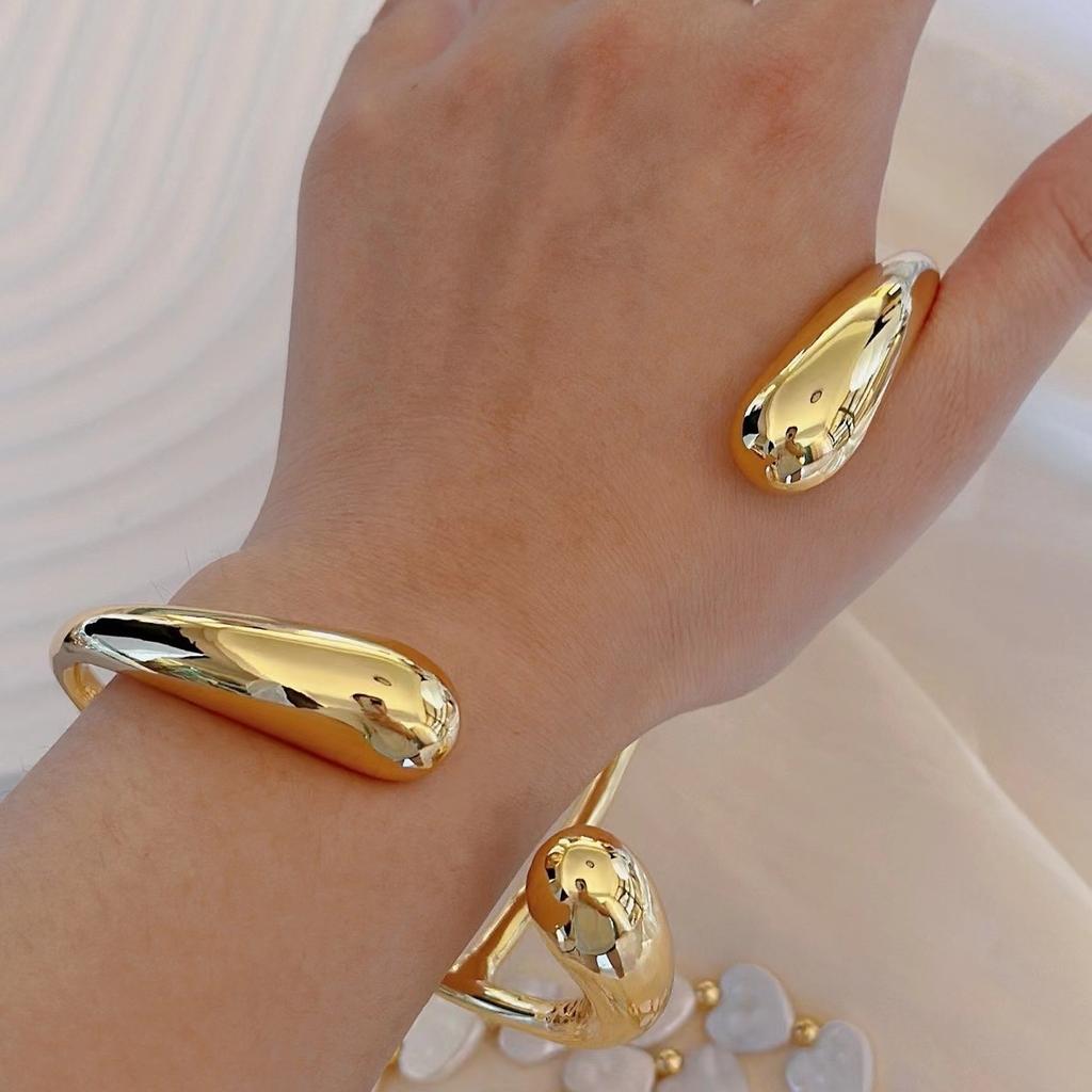 Design Sense Lava Opening Bracelet Personality Fashion Water Drop Glossy Gold Exaggerated Bracelet Gold