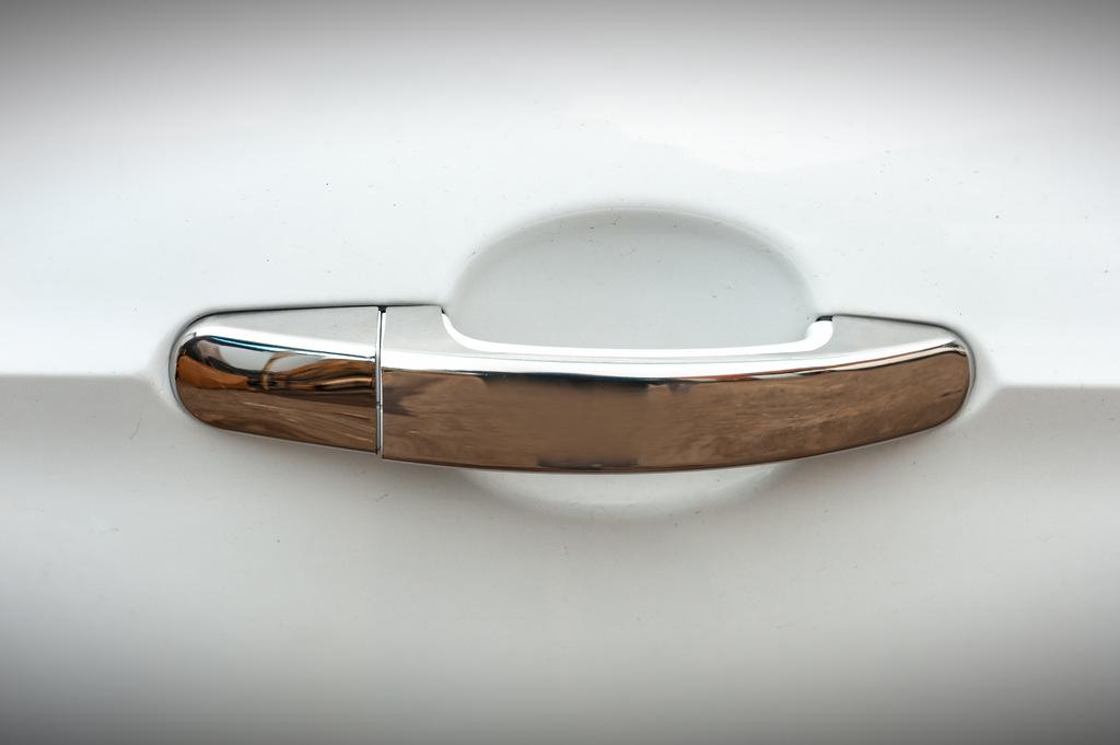 Podložky rukojeti (4 ks, nerezová ocel) Bez čipu, Carmos - Turecká ocel pro Ford Kuga 2008-2013