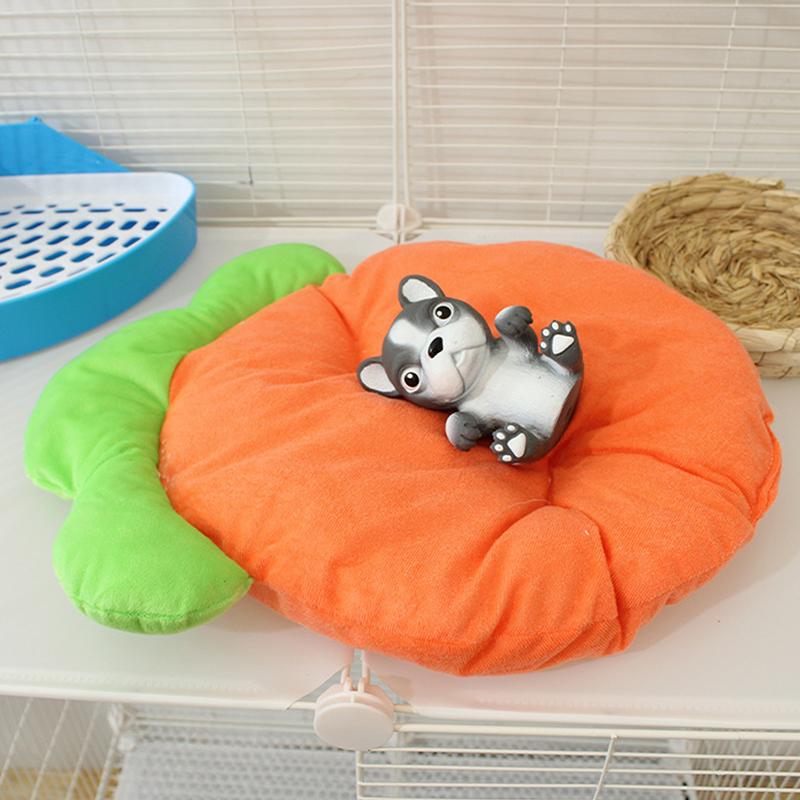 Warm Carrot Shaped Rabbit Mat Soft Breathable Cute Sleeping Pad For Pet Small Animal Hamster Rabbit Puppy Kitty Sleeping Bed Mat