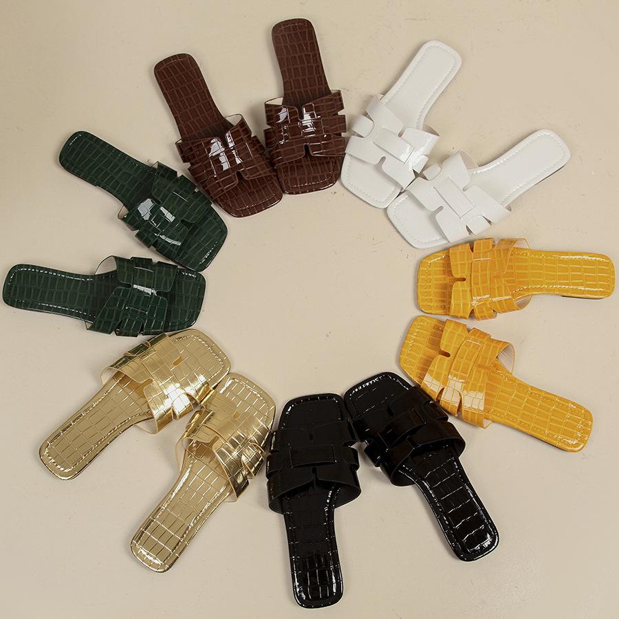 Pantoufles à bout carré et semelle plate 2025 Commerce extérieur Afrique Respirantes Pantoufles d'intérieur Sandales décontractées pour femmes Pantoufle pour femmes