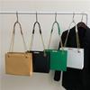 Schicke PU-Ledertasche mit Kettenriemen Stilvolles gestepptes Design für den täglichen Gebrauch