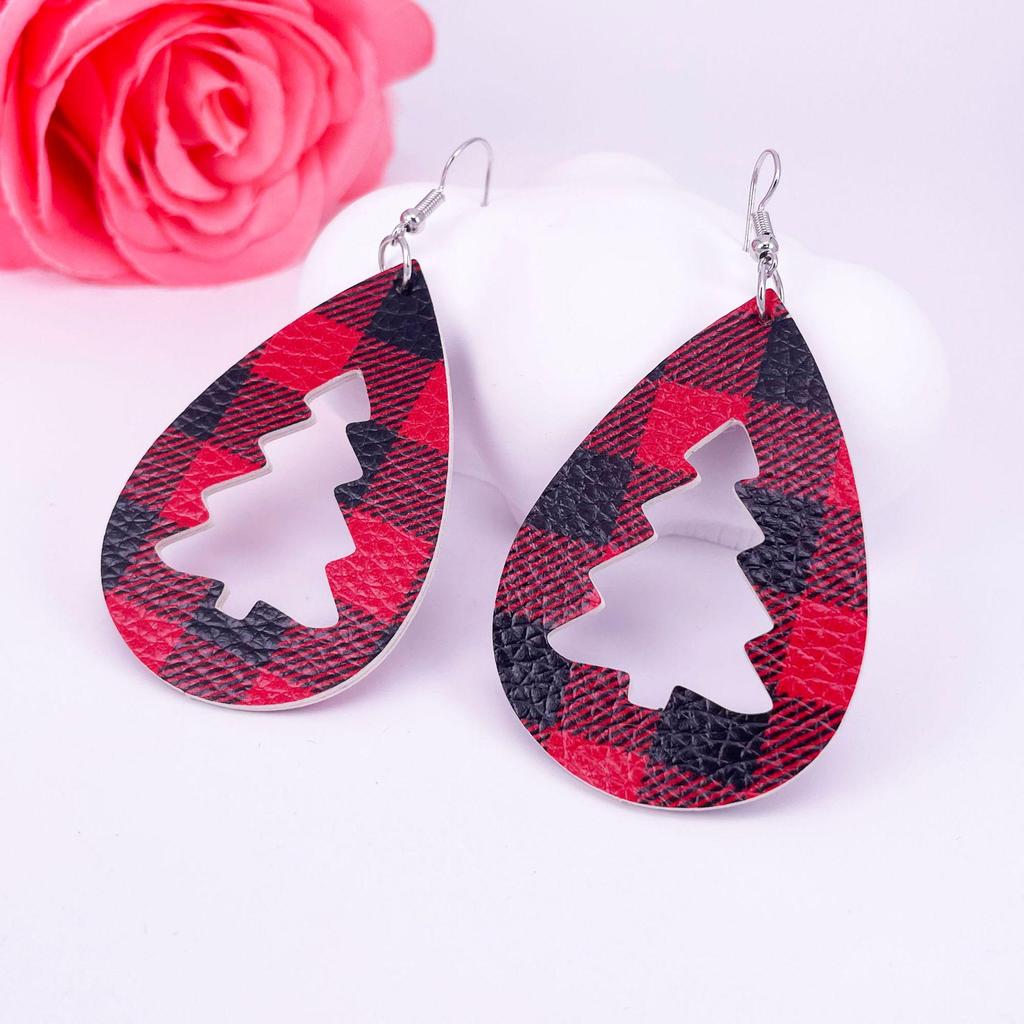 Trendy Multi-Layer Plaid Christmas Tree Leather Earrings