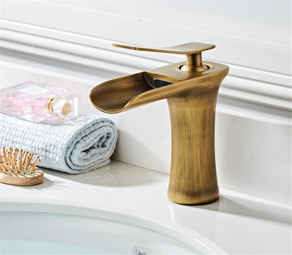 Antique Bathroom Faucet Gold Basin Faucets Brass Hot & Cold Bathroom Sink Faucet Deck Mounted Lavotory Faucet Mixer Water Tap
