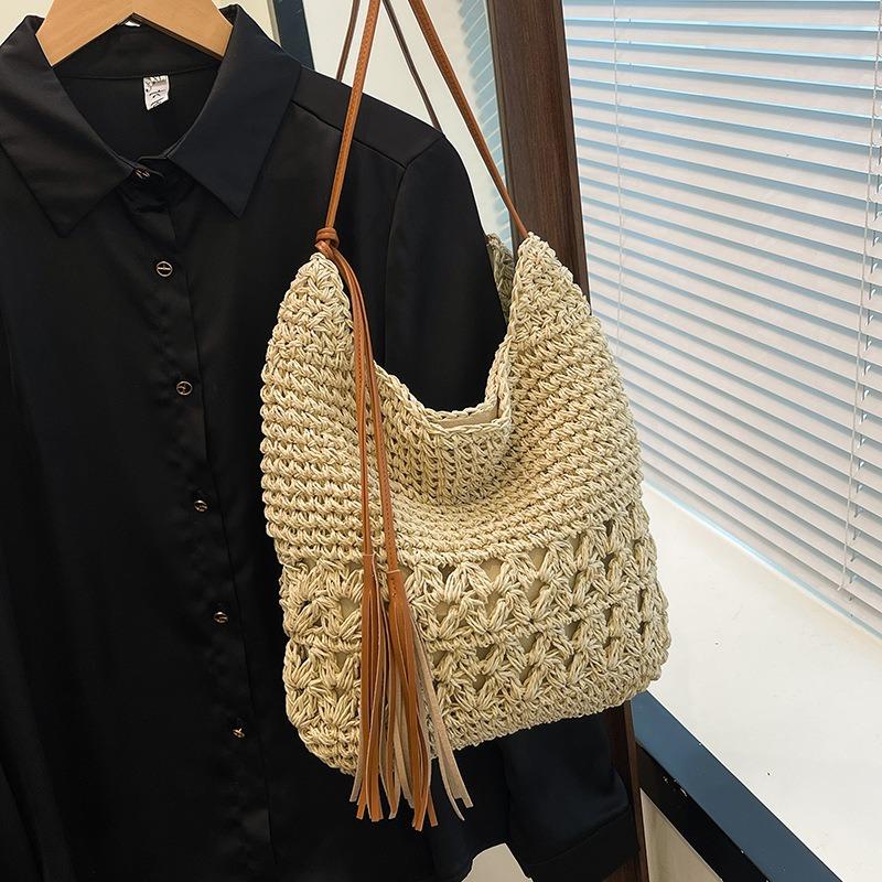 Lazy wind woven bag women's large-capacity versatile leisure beach bag imitation grass woven beach bag tote bag