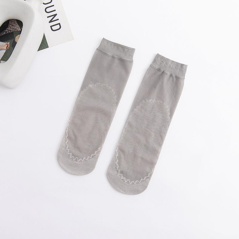 Women's Summer Thin Velvet Breathable Short Socks