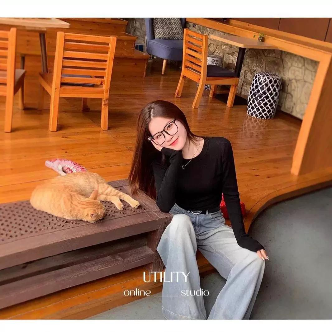 

2024 Women s Slim Fit Knitted Sweater - Round Neck, Solid Color, Versatile for Spring & Autumn Medium чёрный