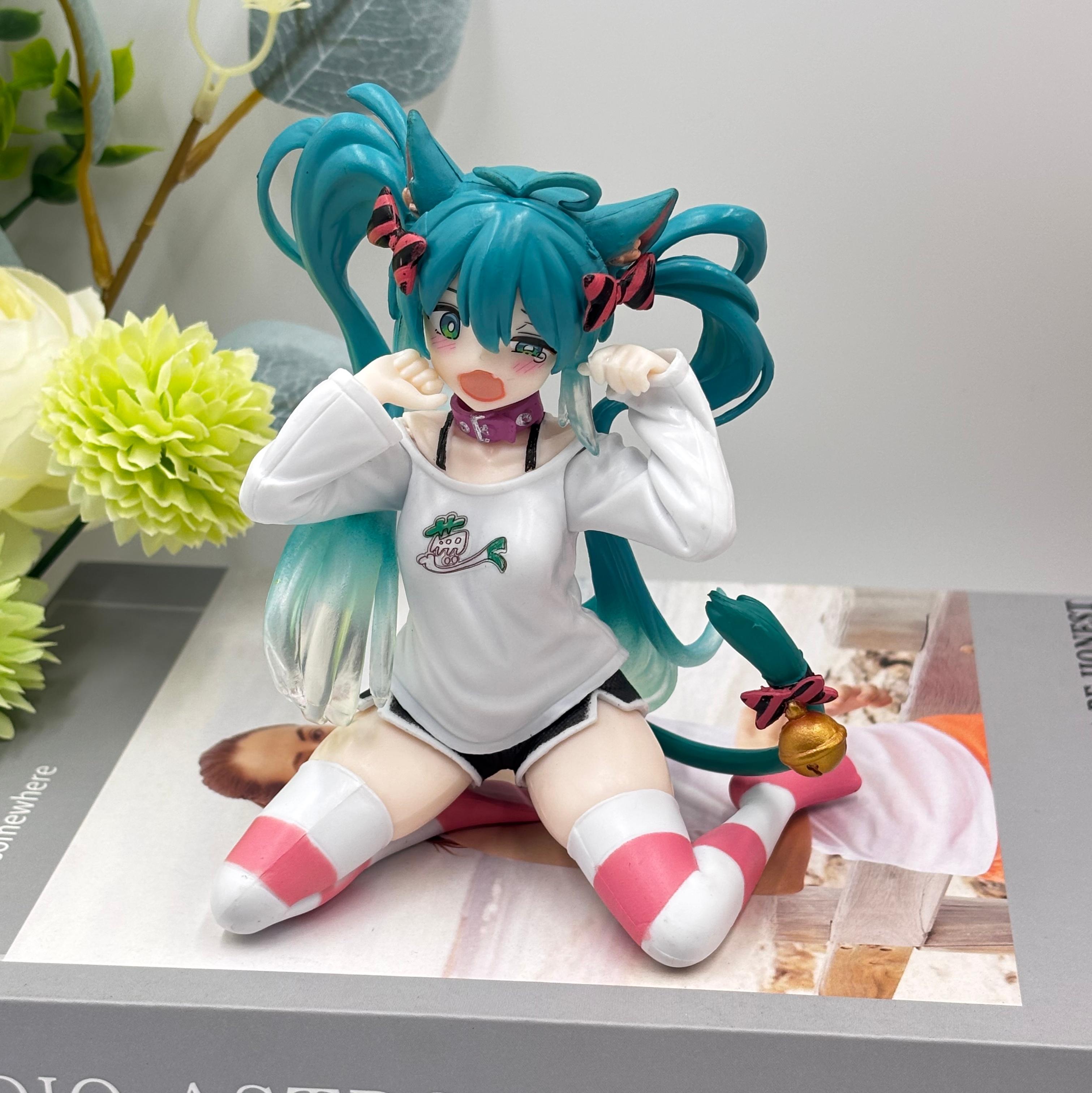

Hatsune Miki Animation Character Kawaii Polyvinyl Chloride Miniature Standing and Sitting Figure Action Figure Collector Decorations Xmas Playthings