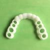 2Pcs/Set Teeth Denture Upper Snap On Smile Natural Flex Denture Cover Teeth Cosmetic Veneers for Dental Clinic