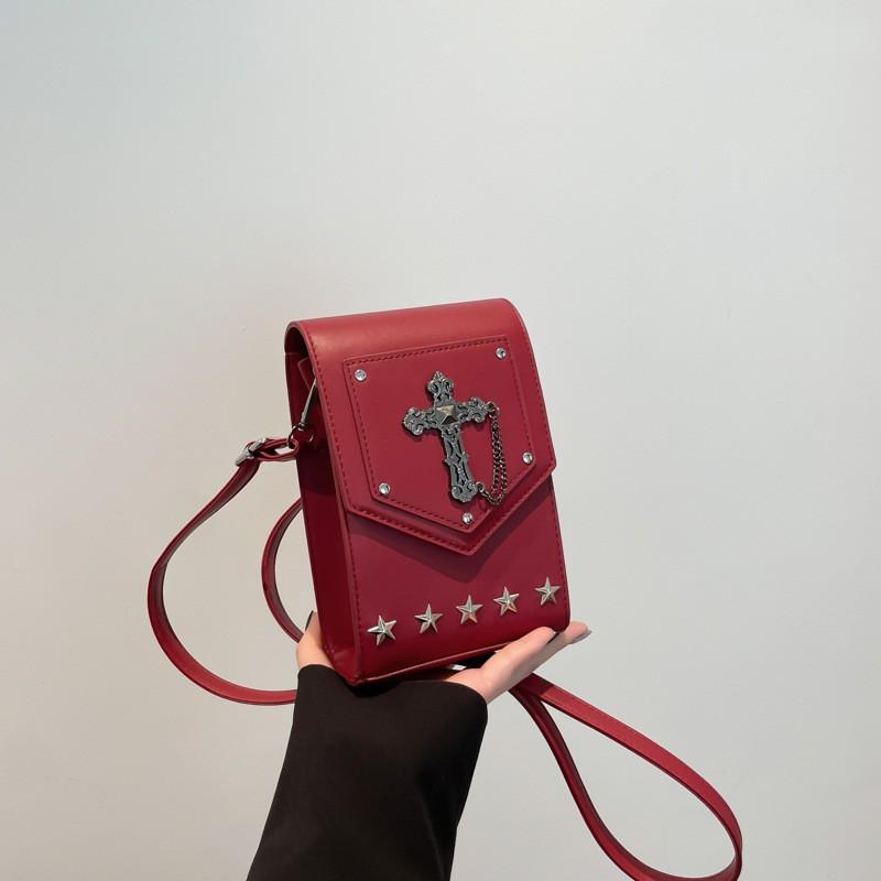 

Niche Retro Rivet Cross Commuter Square Bag Women s Y2k Trendy Cool Single Shoulder Cross-section Small червоний