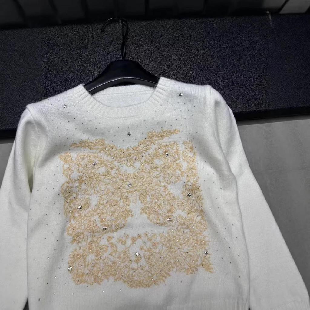D Family Early Spring Rhinestone Butterfly Embroidered Round Neck Pullover Knit Long Sleeve Casual Top