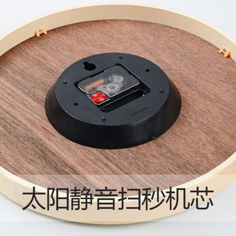 Simple Chinese style wall clock Wooden modern home living room decoration Chinese style round quartz clock Nordic style clock