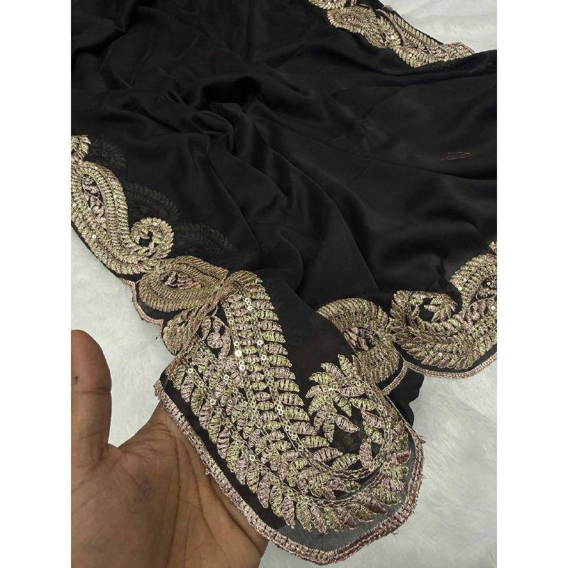 Hochwertiger Rangoli-Seidenstoff mit Zari-Faden am Pallu und 3-mm-Pailletten-Stickerei