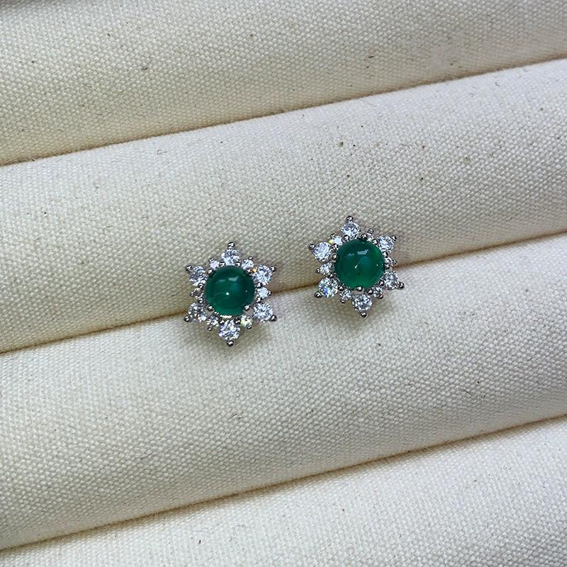 

Emerald earrings women s sterling silver needle egg surface jadeite flower earrings niche high-grade four-leaf clover earrings national style