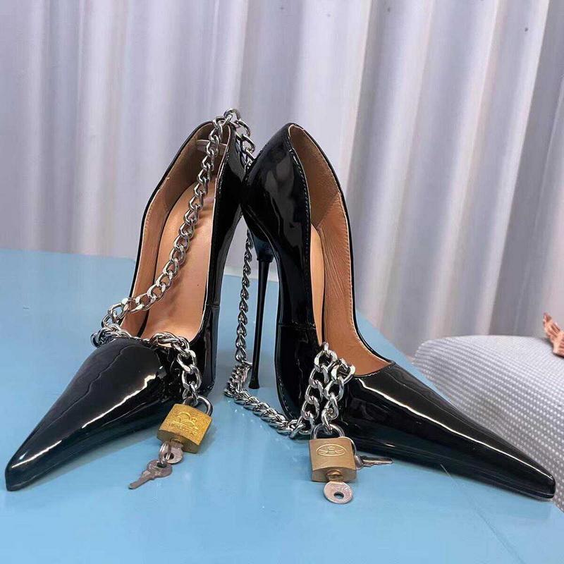 

Мода FHC Новые 18/14см Женские Туфли-лодочки, Высокие Каблуки Весенняя Обувь, Длинный Заостренный Носок, Цепь и Замок, На Слипонах, Черные, Индивидуальные Цвета, Дропшиппинг 38
