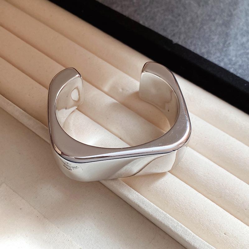 Punk Metal Bracelets For Women Men Geometric Cuff Bangles Personality Exaggerated Hand Jewelry