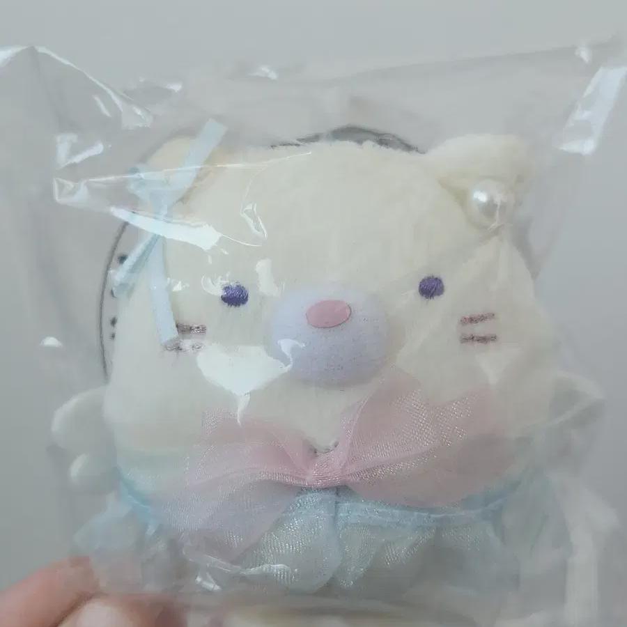 

Кошка Kuji E Prize лотереи Sumikko Gura City Cheil уже в продаже!