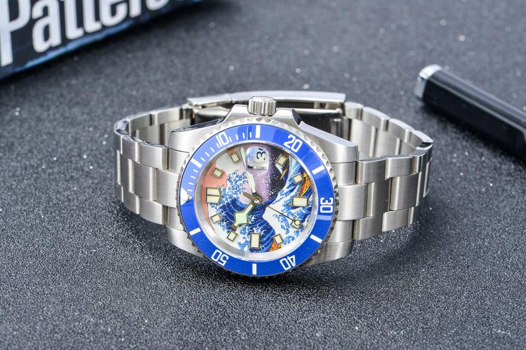 HAMAYOTA Automatic Made In Great Wave Off Watch Men's Watch, Japan, "The Kanagawa" Diver's
