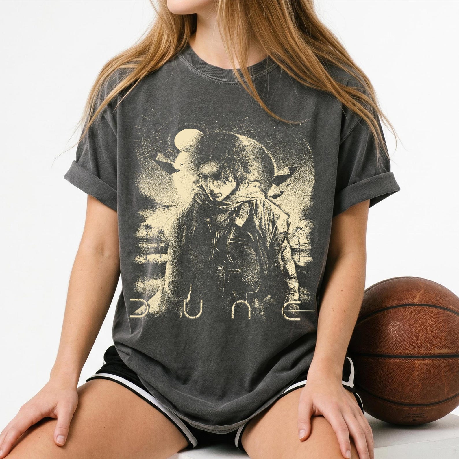 Vintage Timothee ChalameT-Shirt, Graphic Tee, Sci-Fi DeserT-Shirt, Movie Shirt, Timothee Chalamet Fan Gift XL