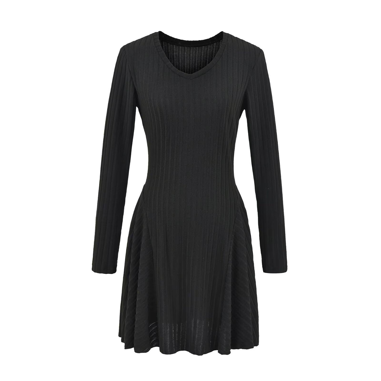 

YPFF Trendy Women s V-Neck Long Sleeve Slim Fit Autumn Dress - Pure Desire Spicy Girl Style, Waist-Cinched, Short Skirt Medium