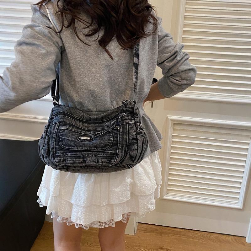 A Large-capacity Simple Single-shoulder Bag for Women A Fashionable Cross-shoulder Bag for Moms