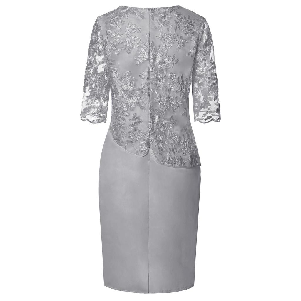 Plus Size Lace Fashion Evening Dress for Women – Elegant and Trendy Design