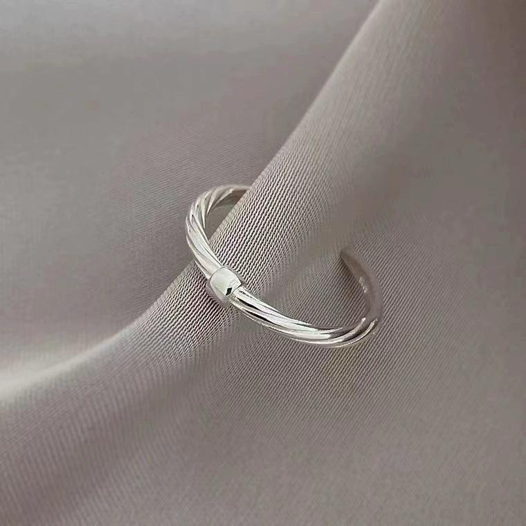 Korean Version of Simple Striped Ring Women's Retro Fashion Personality Open Ring Temperament Ins Index Finger Ring Tide