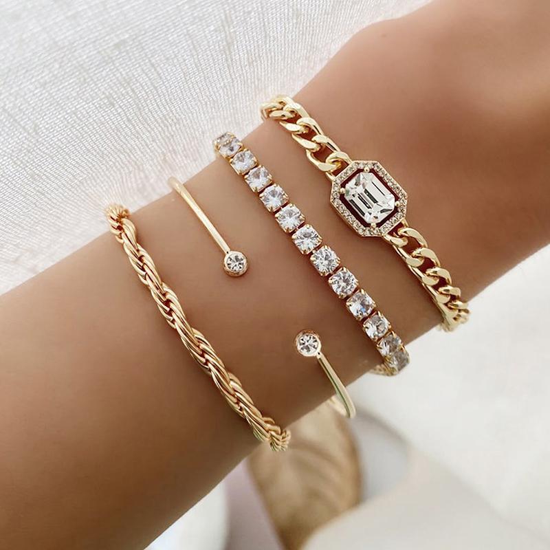

Baroque Pearl Chain Lock Trendy Bracelets For Women Crystal Heart Lovers Bracelet Cuff Punk Bangle Bracelet Female Zircon Gift