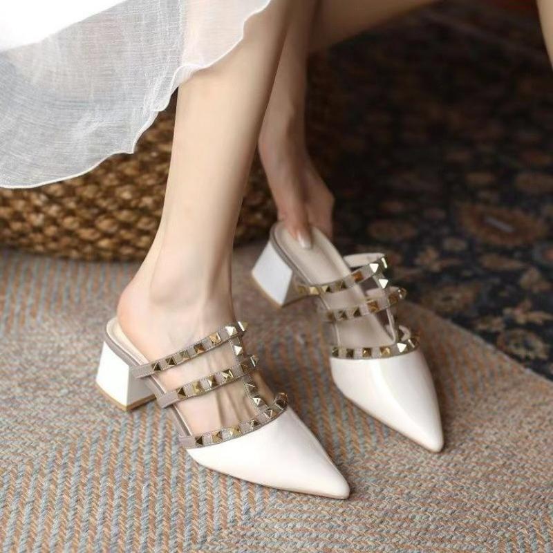 Fashion Women's Fashion Baotou Chunky Slippers Summer New Pointed Head Shallow Mouth Rivet Hollow-permeable Heel Sandals