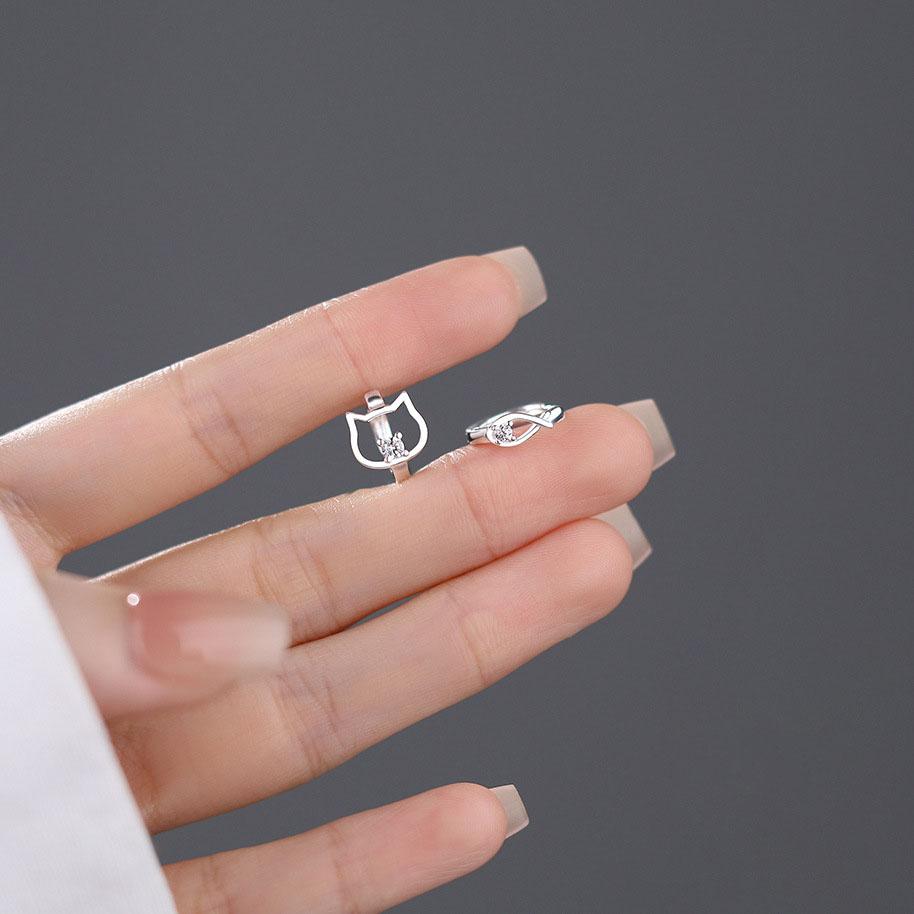 High Quality S925 Sterling Silver Asymmetric Cat Fish Earrings Animal Simple Ear Buckle Earrings for Women Jewelry YB-XY-842