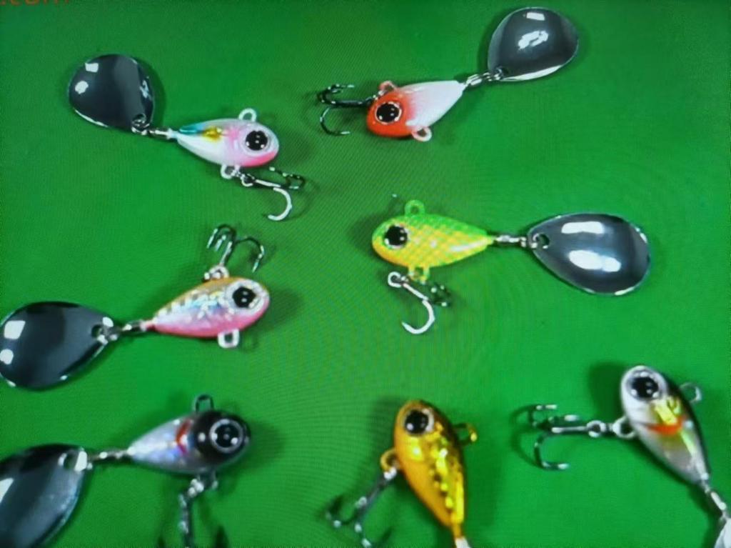 8g 10.5g 13g HWV02 Artificial Spintail VIB Lures Winter Sea Fishing Saltwater Bait Targeting Salmon and Pike Metal Material
