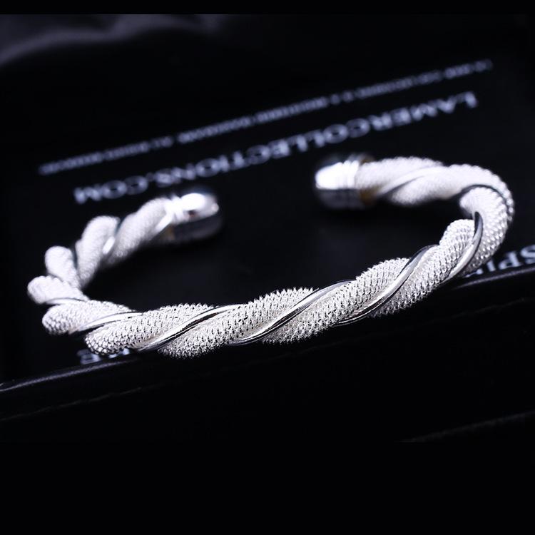 Yibaijia Silver-Plated European & American Braided Mesh Bracelet