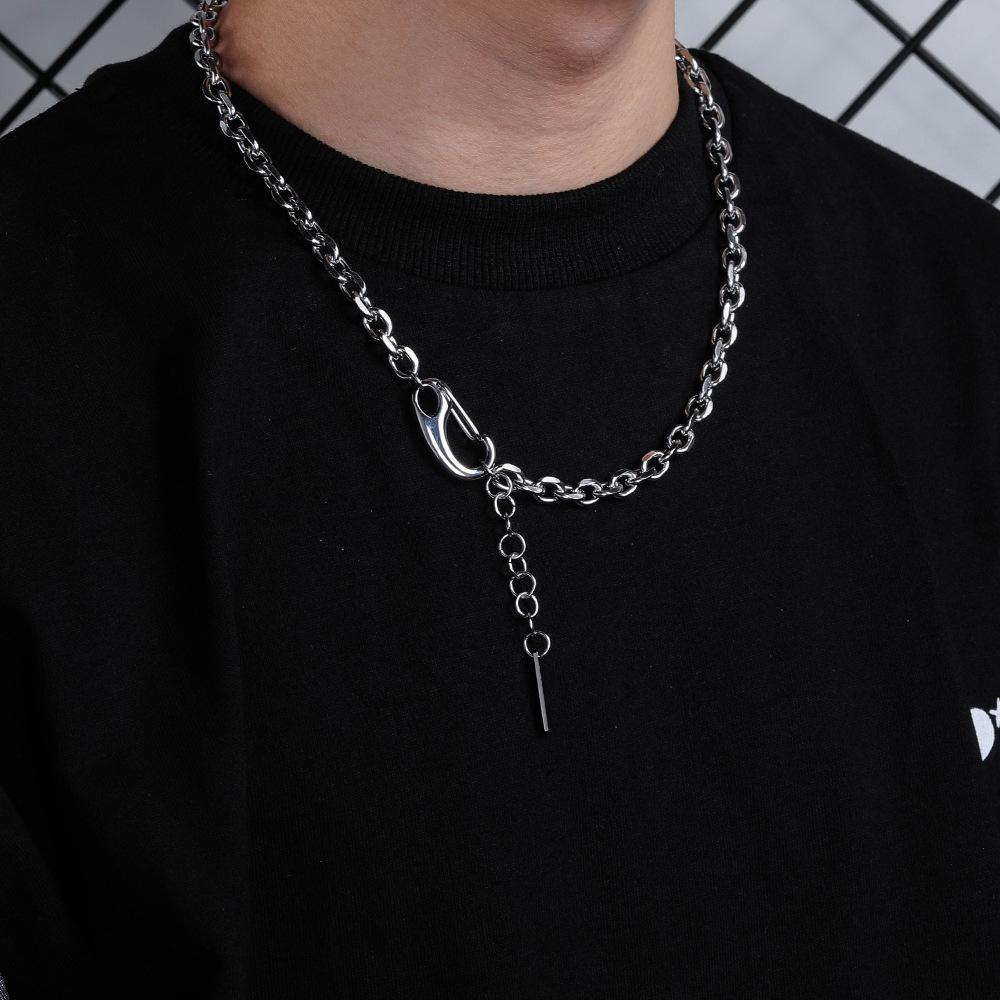 

Minimalist Titanium Men s Hip Hop Chunky O-Chain Bracelet with Lobster Clasp.