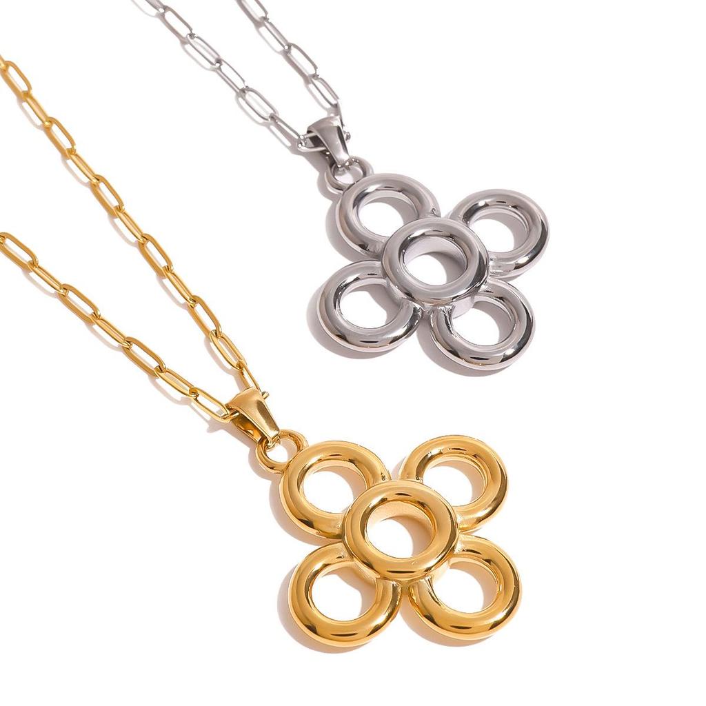 18K Gold Stainless Steel Flower Pendant Necklace - Trendy, Versatile, Non-Fading Jewelry