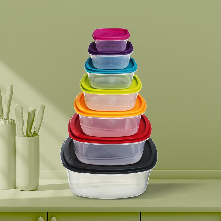 Set of 7 square storage containers