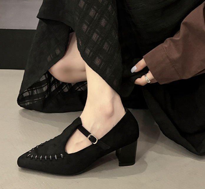 New Pointed High-heeled Retro Mary Jane Shoes Suede French Skirt 2025 Single Shoes Women's Shoes Thick Heel with Autumn