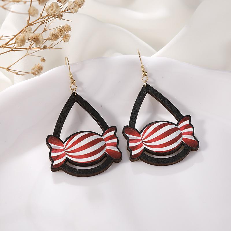 High-End Reindeer Candy Christmas Earrings for Women: Cute Cartoon Holiday Jewelry