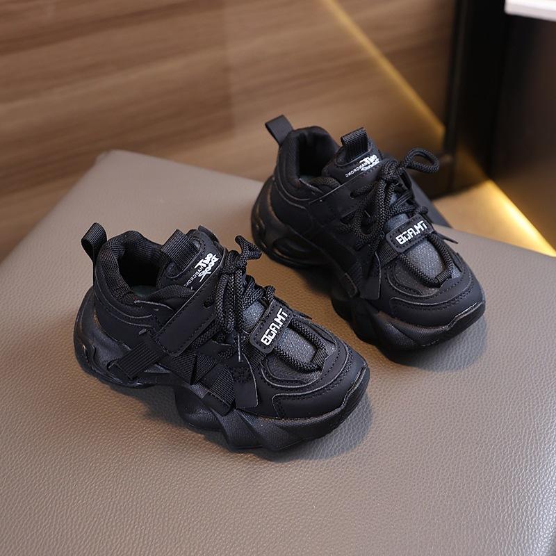 Boys and girls children's sports shoes 2025 autumn new running shoes breathable mesh Velcro soft-soled dad shoes
