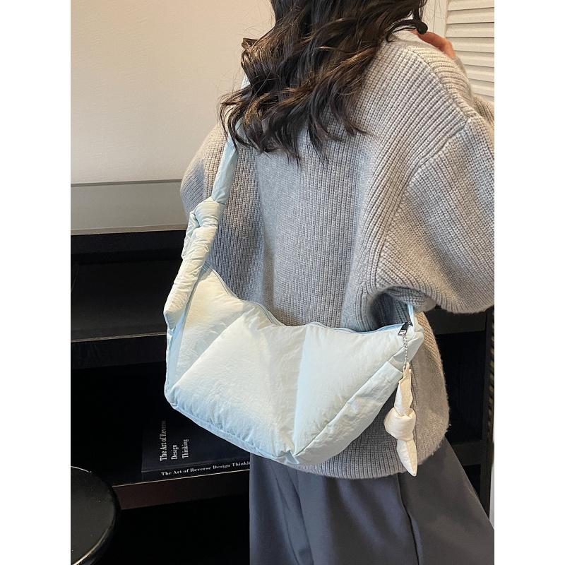 Autumn and Winter Large-capacity Commuter Brown Dumpling Bag for women2026New Zipper Single-Shoulder Crossbody Cott Puffer Bag