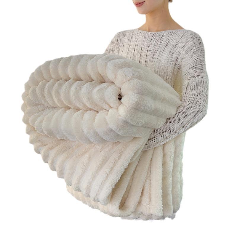Luxurious Ribbed Flannel Blanket with Imitation Rabbit Fur