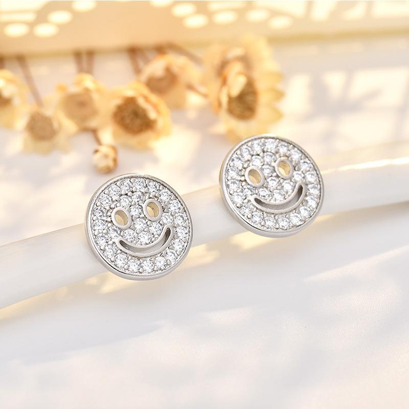 Hot-selling Needle Smiling Face Earrings Exquisite Small Micro-inlaid Zircon Earrings for Women's Temperament Earrings